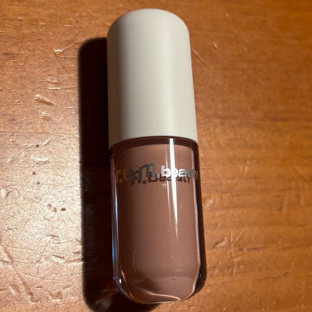 r.e.m. REM Beauty Midnight Shadows Lustrous Liquid Eyeshadow - Picture 6 of 14